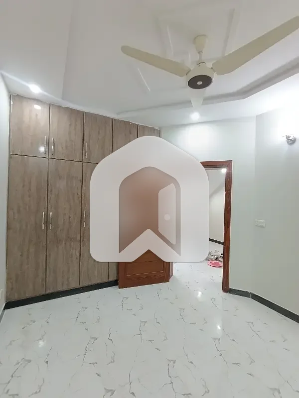 Double Unit full house available for rent in D12 sector Islamabad, photo 10