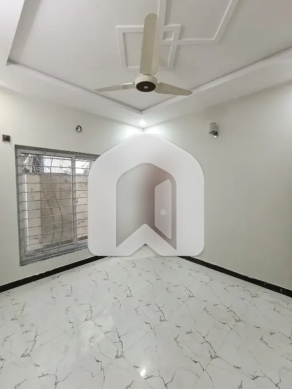 Double Unit full house available for rent in D12 sector Islamabad, photo 11