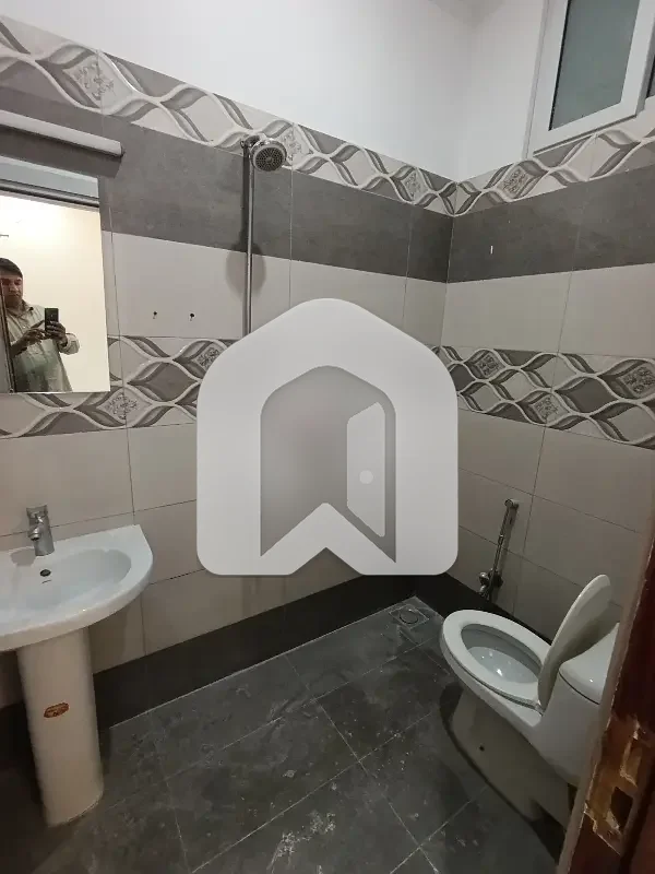 Double Unit full house available for rent in D12 sector Islamabad, photo 7