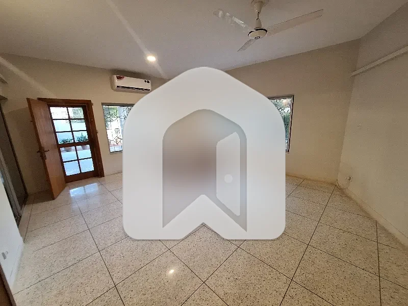 F6 Beautiful House Available For Rent, photo 13