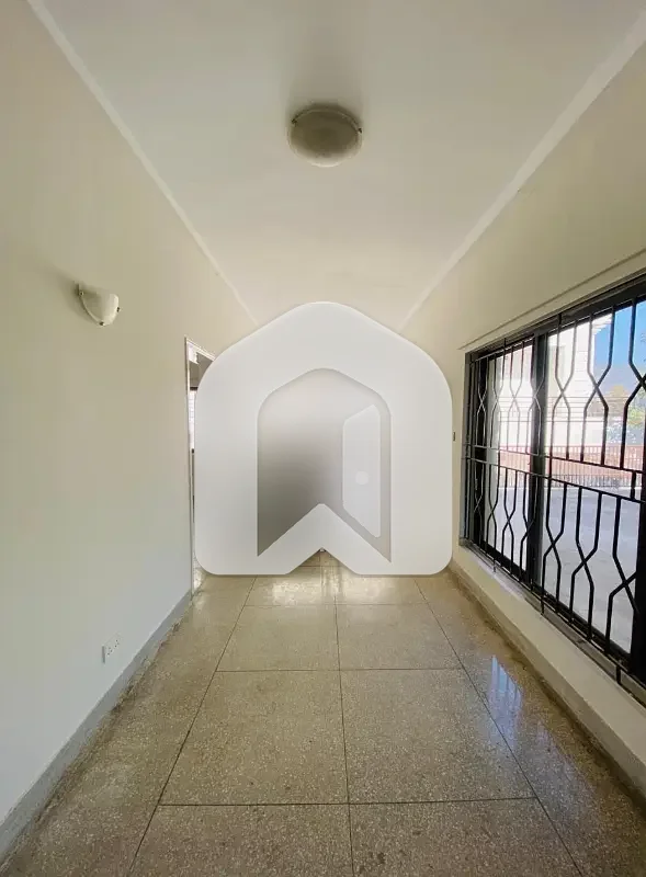 Good Looking House is for Rent in F-7, photo 14