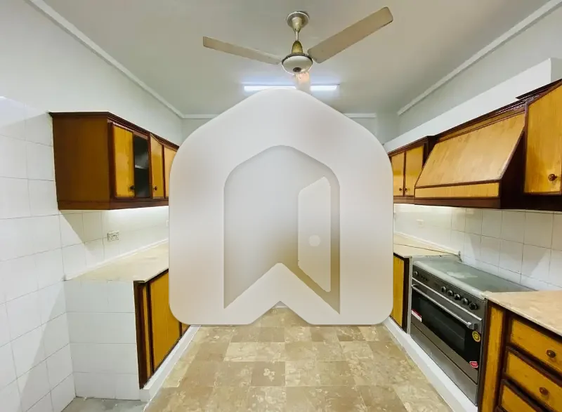 Good Looking House is for Rent in F-7, photo 9