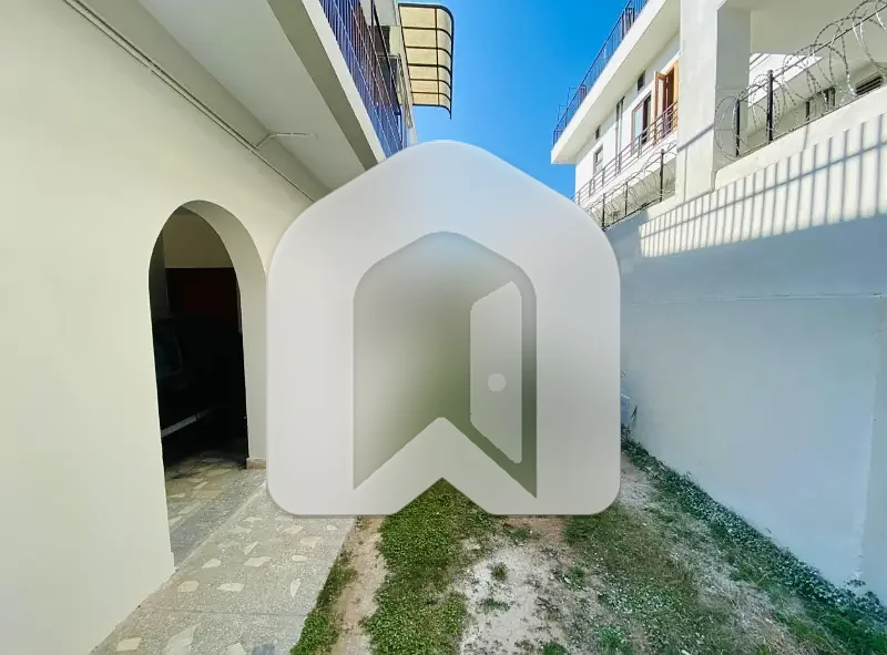 Good Looking House is for Rent in F-7, photo 7
