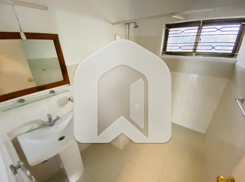 Good Looking House is for Rent in F-7, photo 3