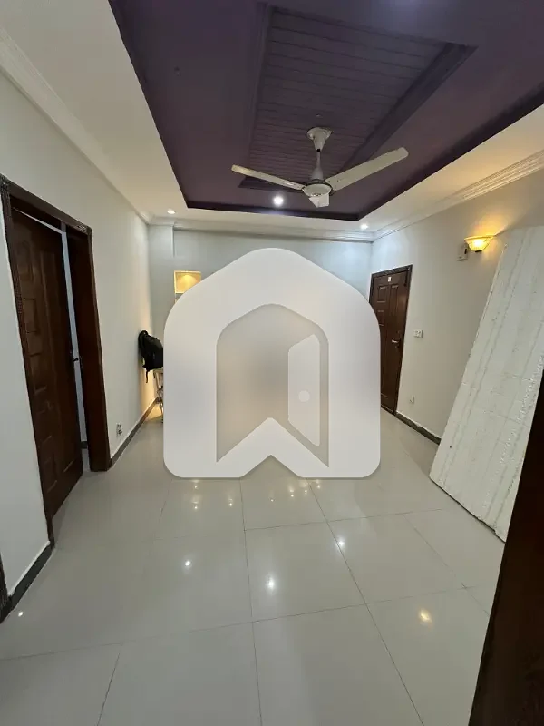 2-Bed Unfurnished Apartment For Rent E-11 Islamabad, photo 13