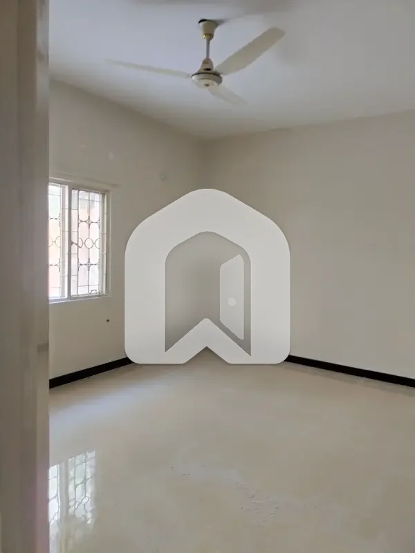 I-8/2 NEWLY RENOVATED GROUND PORTION 3 BED 4 BATH TILE FLOORING NEAR TO SHIFA HOSPITAL 175K FINAL