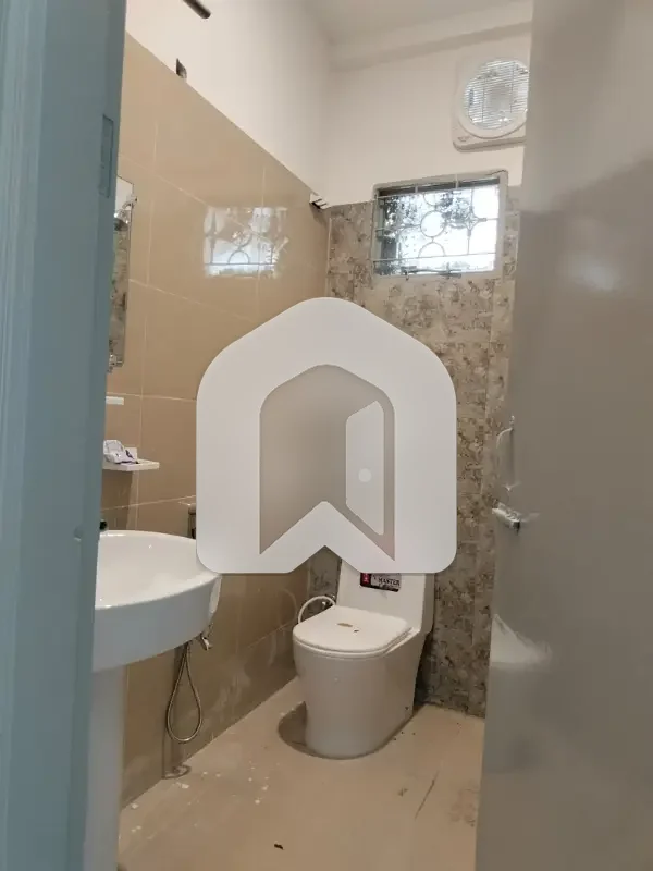 I-8/2 NEWLY RENOVATED GROUND PORTION 3 BED 4 BATH TILE FLOORING NEAR TO SHIFA HOSPITAL 175K FINAL, photo 8