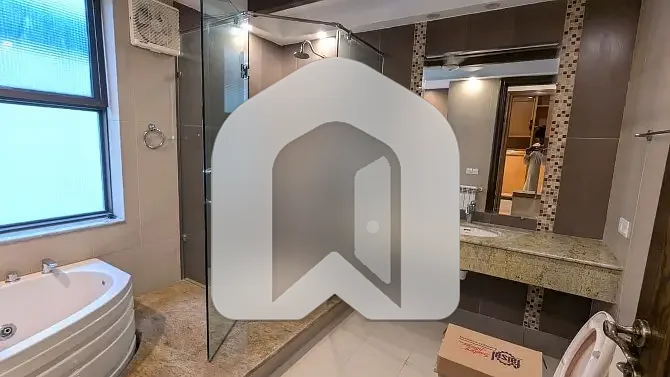 HOUSE FOR RENT 1388 Sqyrd Renovated Triple Storey 8-Bedrooms F_6/2, photo 11