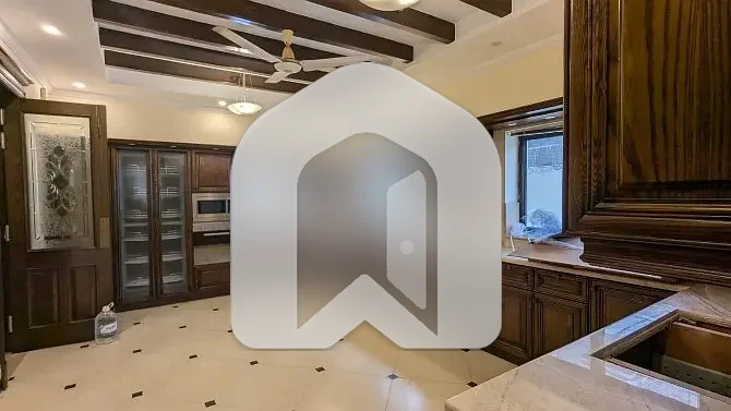 HOUSE FOR RENT 1388 Sqyrd Renovated Triple Storey 8-Bedrooms F_6/2, photo 9
