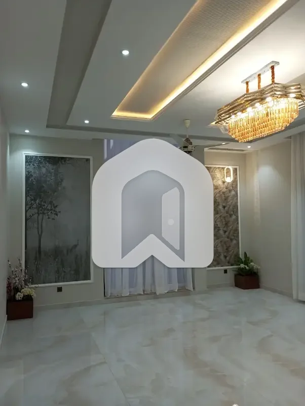 First Floor One Kanal House , Renovated Good Location In Dha Ph2