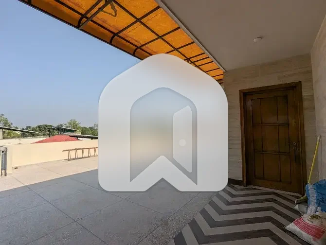 FOR RENT Designer Furnished Brand New 1-Bed Portion On Rooftop F_6/1, photo 6