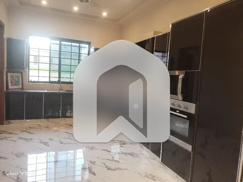 For Rent Corner 05 Bed Rooms 01 Kanal House DHA Phase 2 Islamabad, photo 9