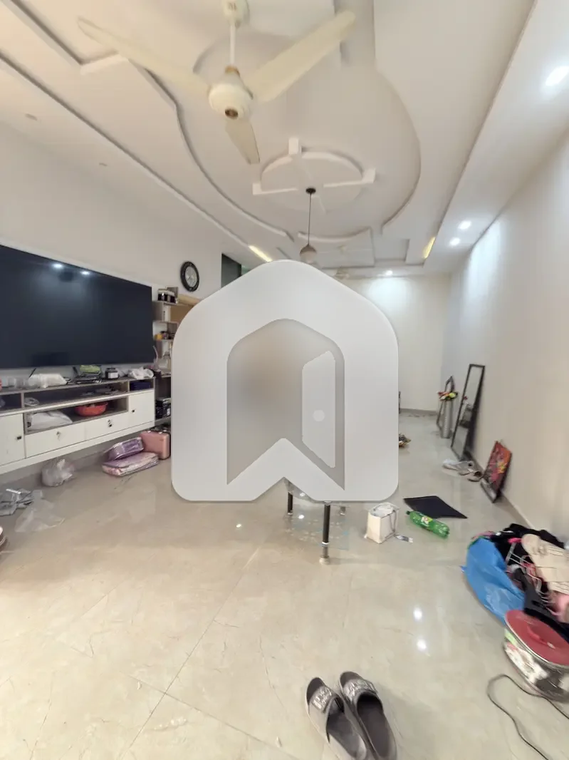 10 Marla House Double Storey, photo 8