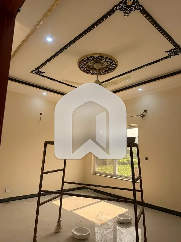 16 Marla House Brand New Beautiful Luxury Modern Designer Stylish House Upper Portion Available, photo 15