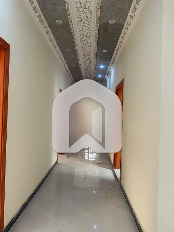 16 Marla House Brand New Beautiful Luxury Modern Designer Stylish House Upper Portion Available, photo 7