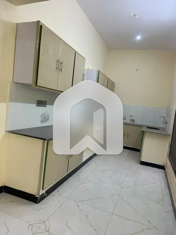 14 Marla House Brand New Beautiful Luxury Modern Designer Stylish House Very Prime Location Meezan Bank Ground Portion Available, photo 9