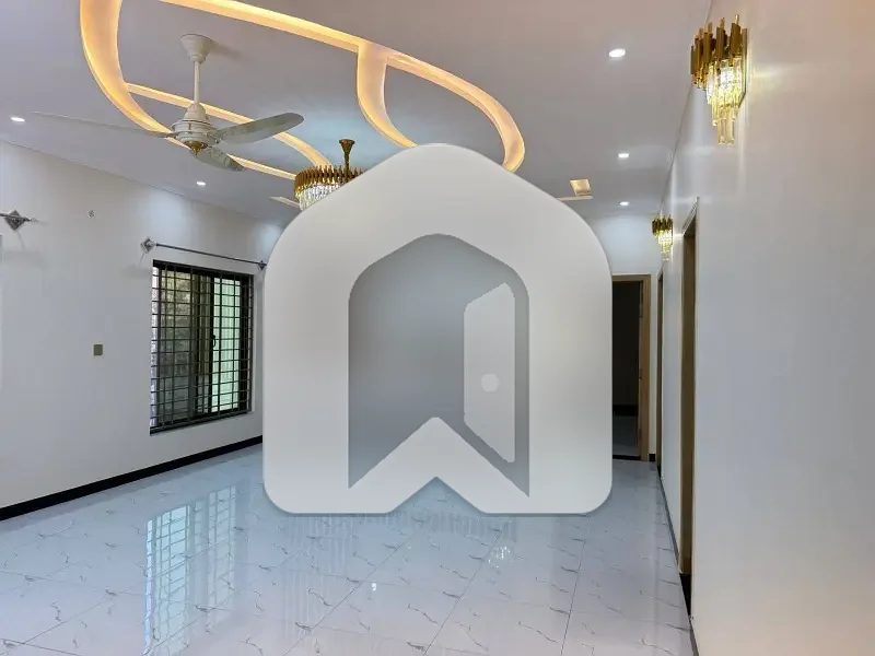Like Brand New Ground Portion For Rent Near To Main Express Highway Plus Point Underground And Rooftop Water Tank Will Be Serpent, photo 8
