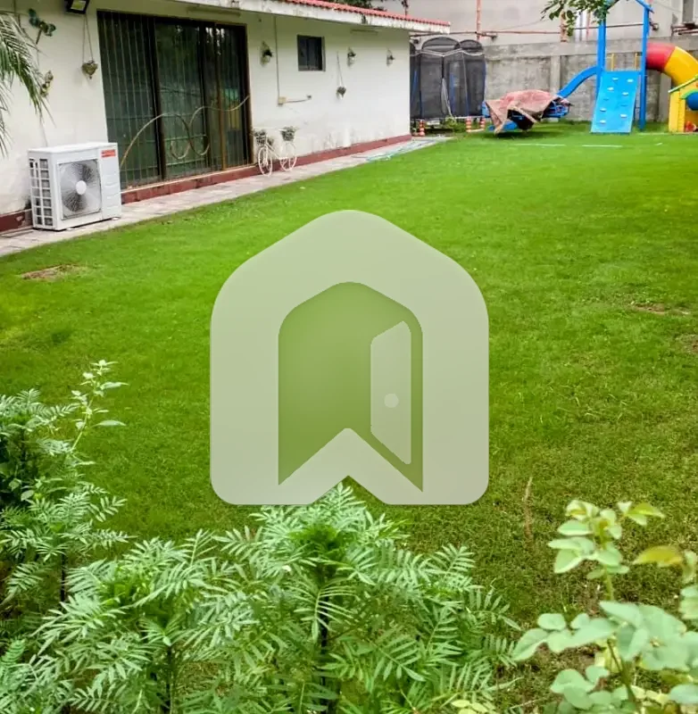 Beautiful LUXURY 4 BEDROOM HOUSE FOR RENT IN F-7 ISLAMABAD | PRIME LOCATION | ELEGANT FAMILY RESIDENCE