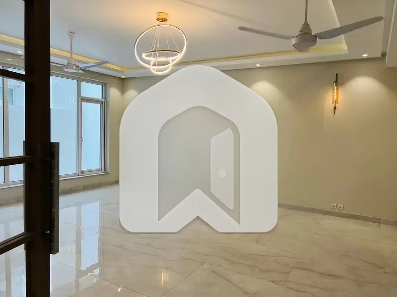 F-6 Brand New House | Biggest Basement MODREN | 8 Bedrooms | 10 Washrooms, photo 10