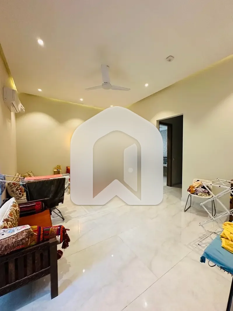 F-6 Brand New House | Biggest Basement MODREN | 8 Bedrooms | 10 Washrooms, photo 18