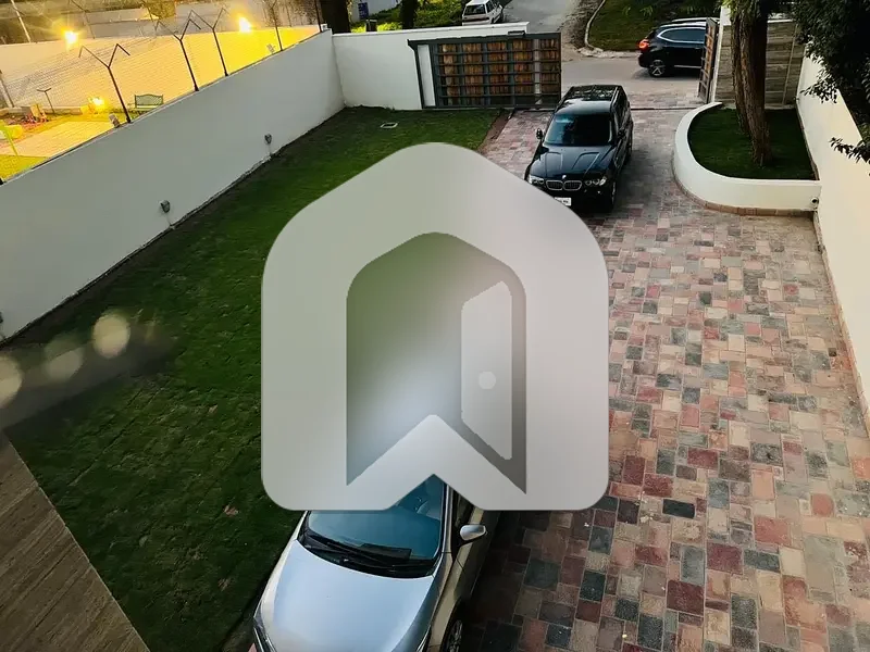 F-6 Brand New House | Biggest Basement MODREN | 8 Bedrooms | 10 Washrooms, photo 20