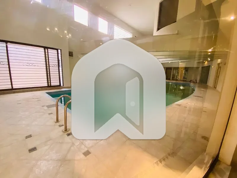 G-6/3 Prime Location Biggest Hall Biggest Room Size 6 Bedrooms 8 Washroom, photo 3
