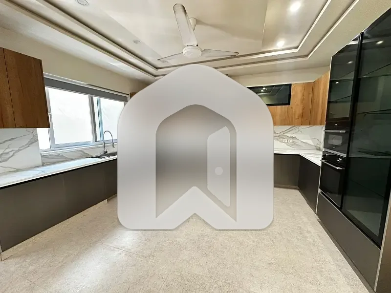 Brand New House available For Rent On Prime location 07 Bedroom with Big Basement, photo 15