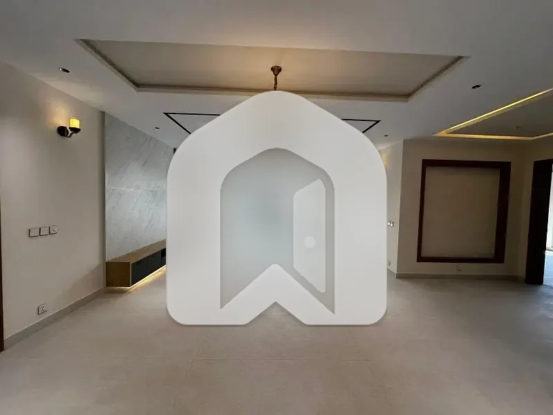 Brand New House available For Rent On Prime location 07 Bedroom with Big Basement, photo 26