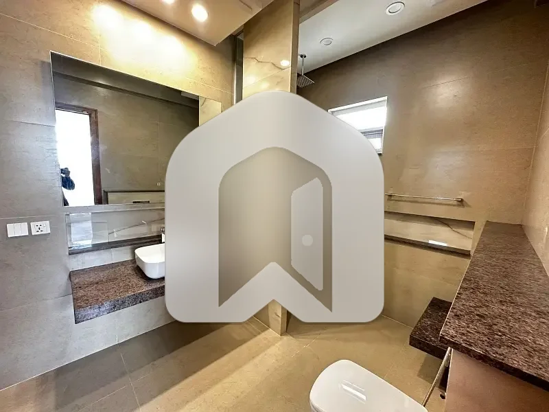 Brand New House available For Rent On Prime location 07 Bedroom with Big Basement, photo 23