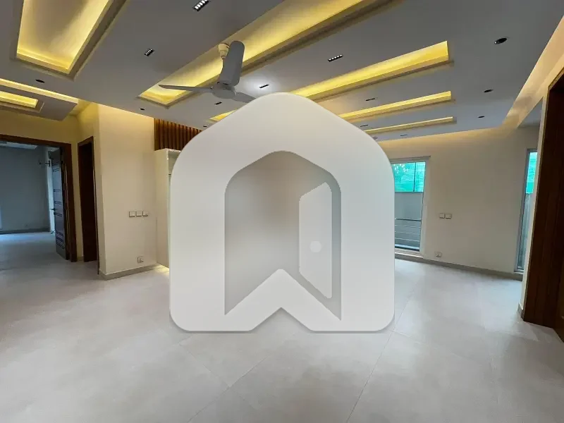 Brand New House available For Rent On Prime location 07 Bedroom with Big Basement, photo 17