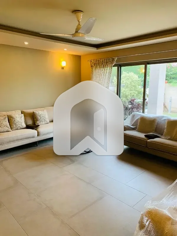 Beautiful Luxury 6 Bedroom House Available For Rent In Prime VIP Location With Garden And Servant Room, photo 8