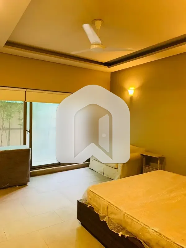 Beautiful Luxury 6 Bedroom House Available For Rent In Prime VIP Location With Garden And Servant Room