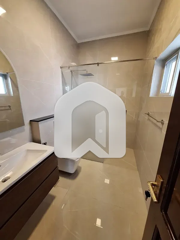 Beautiful Most Wanted Luxury House For Rent In F-8 Islamabad | 6 Bedrooms | Huge Garden | VIP Location A Dream Home, photo 6