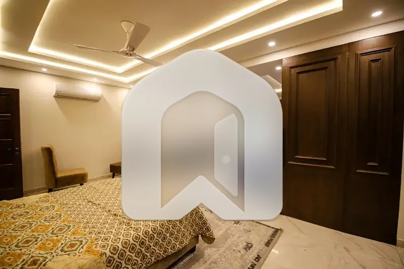 Beautiful Most Wanted Luxury House For Rent In F-8 Islamabad | 6 Bedrooms | Huge Garden | VIP Location A Dream Home, photo 12