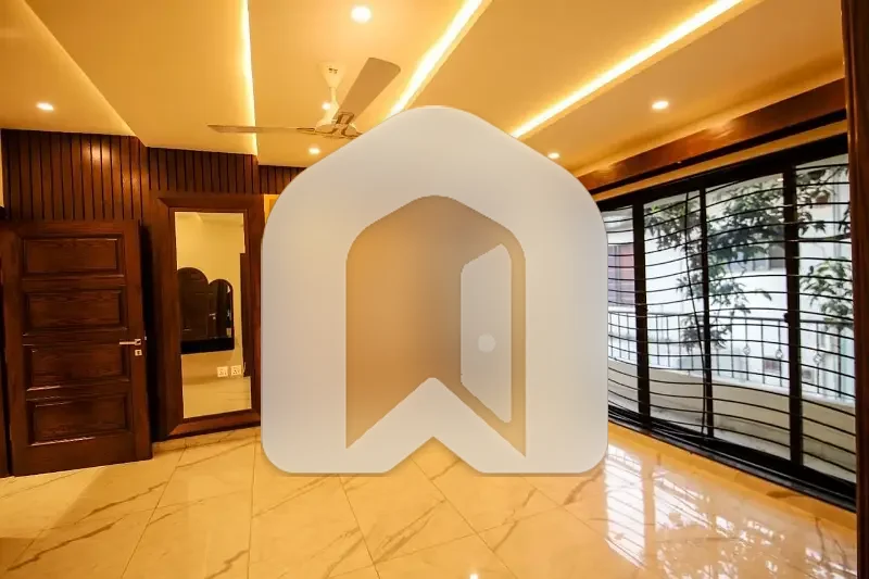 Beautiful Most Wanted Luxury House For Rent In F-8 Islamabad | 6 Bedrooms | Huge Garden | VIP Location A Dream Home, photo 9