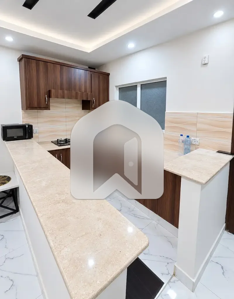 One bed fully furnished apartment For Rent In Royal Apartments E-11, photo 8