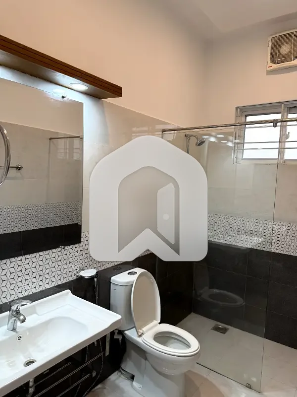 Brand New Upper Portion For Rent In F-6, photo 7
