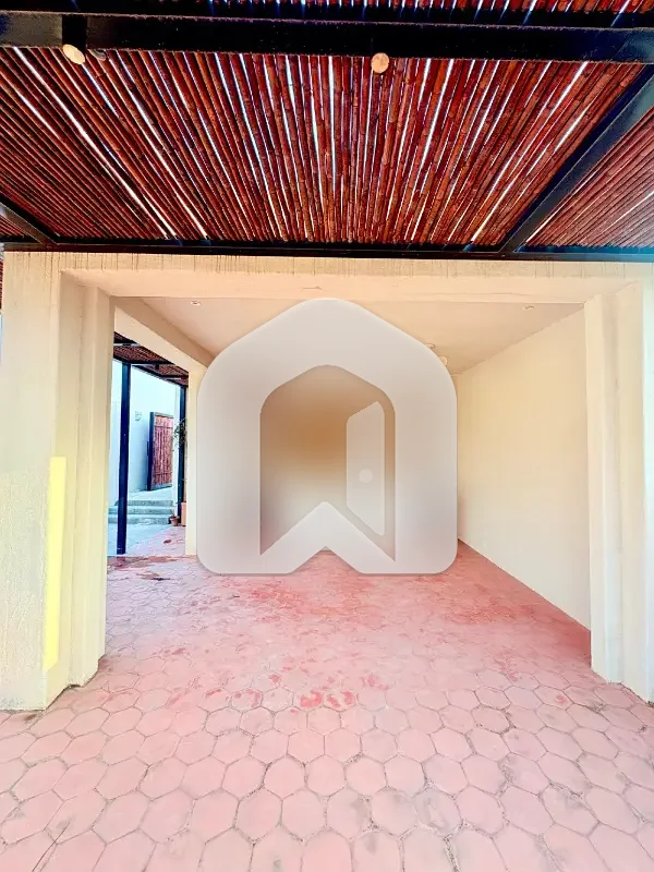 Brand New Upper Portion With Roof Top Hills Views And Scenery, photo 18