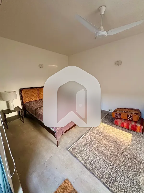 Brand New Upper Portion With Roof Top Hills Views And Scenery, photo 11