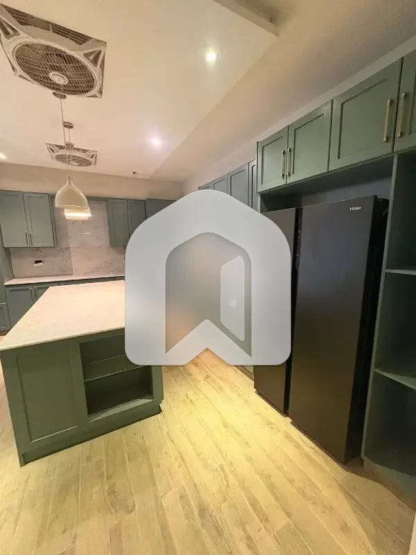 Brand New Upper Portion With Roof Top Hills Views And Scenery, photo 16