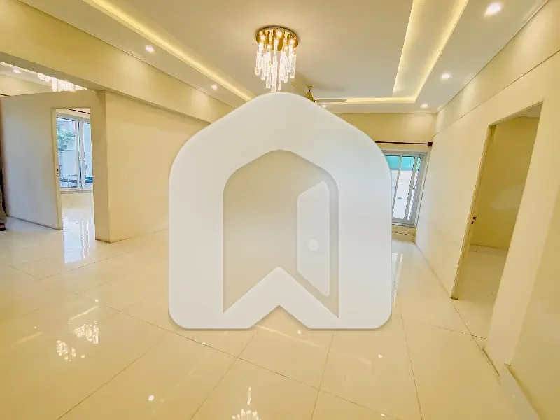 Beautiful Luxury Ground Portion For Rent In F-10 Prime VIP Location 3 Bedrooms Separate Gate, photo 7
