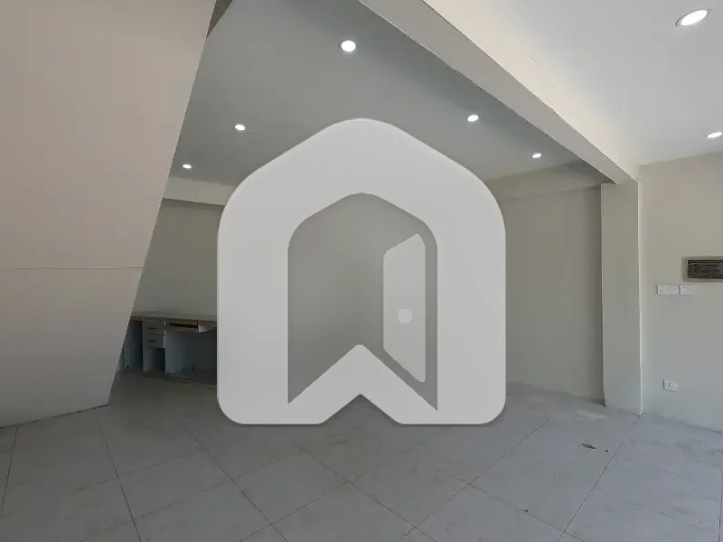 F-10 Markaz 1800 Square Feet Ideal Location Basement + Ground + 1st & 2nd Floor Commercial Space Available For Rent, photo 13