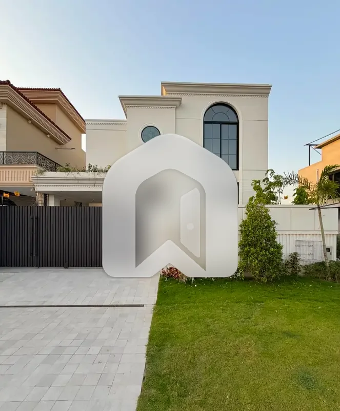 1 Kanal Luxury House Available For Rent