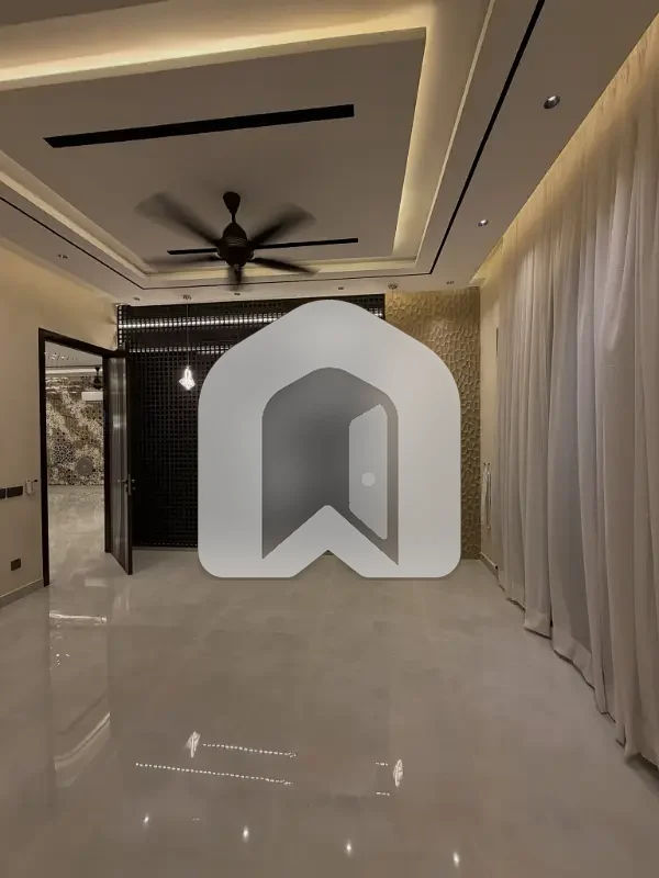 1 Kanal Luxury House Available For Rent, photo 10