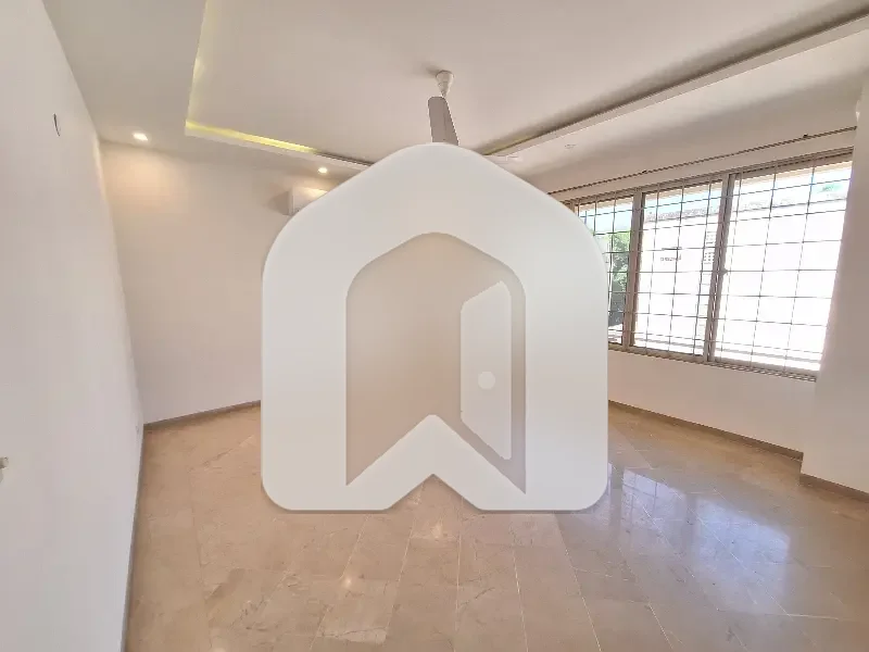 F6 Beautiful House Available For Rent, photo 11