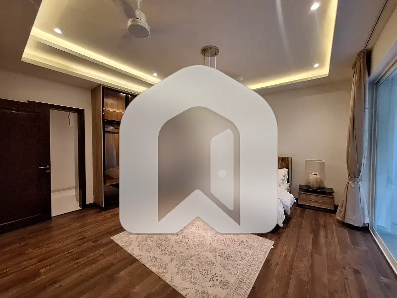 F6 BEAUTIFUL Prtion Available For Rent, photo 3