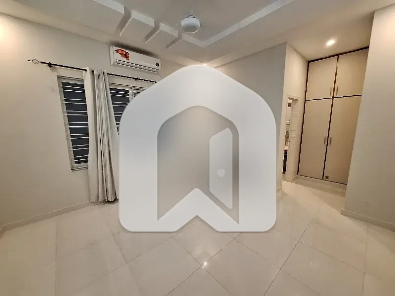 F6 Brand New Prtion Available For Rent, photo 6