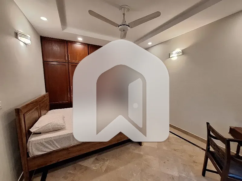 F7 Beautiful Brnd New Portion Available For Rent, photo 25