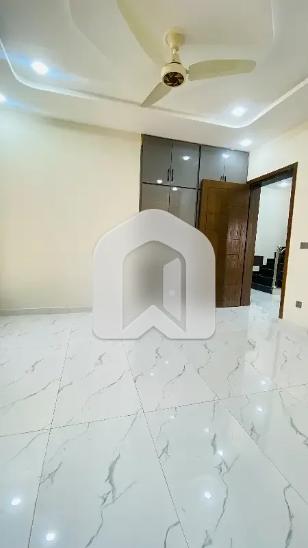 FOR RENT BRAND NEW HOUSE, photo 11