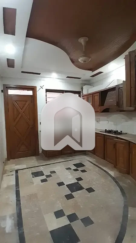 E11/1 Multi 1 Kanal Basement For Rent, photo 10